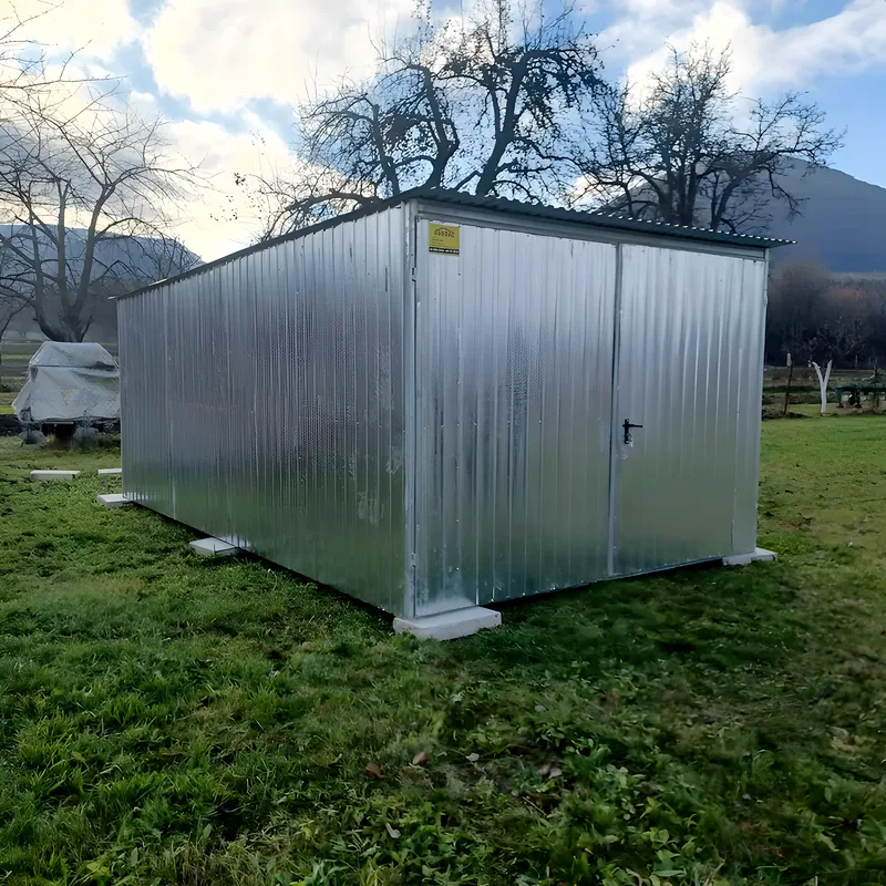 Plechová garáž II. akosti 3 × 5 m, fotografia realizácie 3